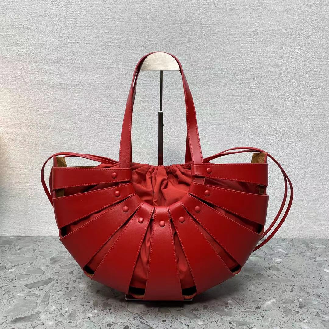GLAMI MeGLAMIum Shoulder Bag Red, For Women, WomenÃƒÂ¢Ã¢â€šÂ¬Ã¢â€žÂ¢s Bags 8.6in/22cm
