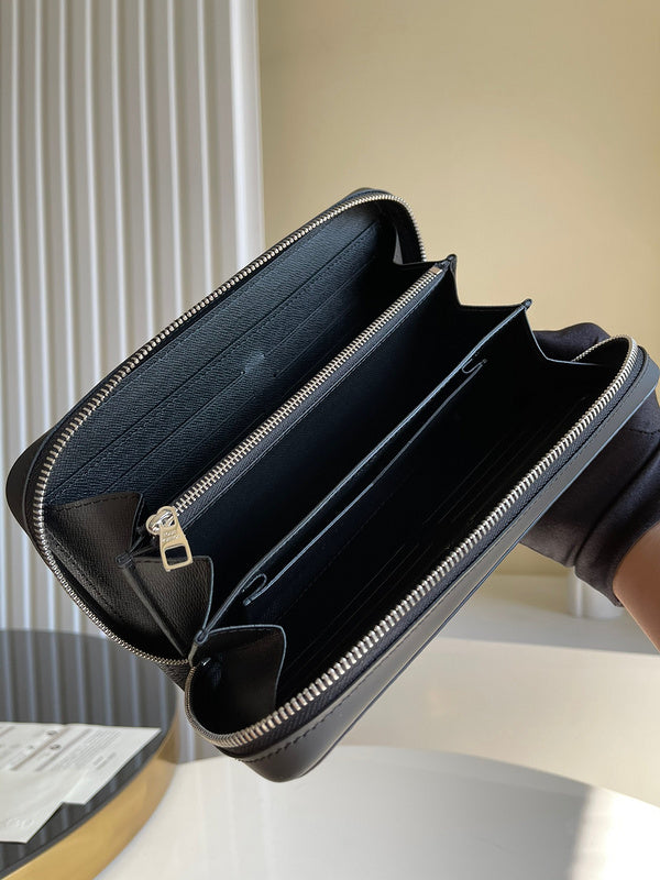 LOV2 Bags - Luxurious Bags  2416