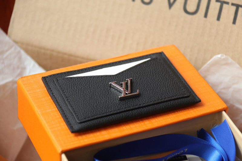 LOV2 Bags - Luxurious Bags  1512