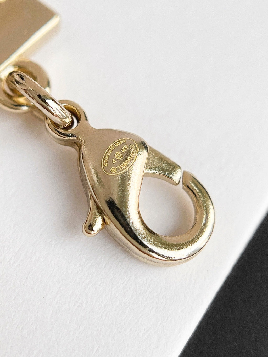 EN - Lux Necklace CHL010