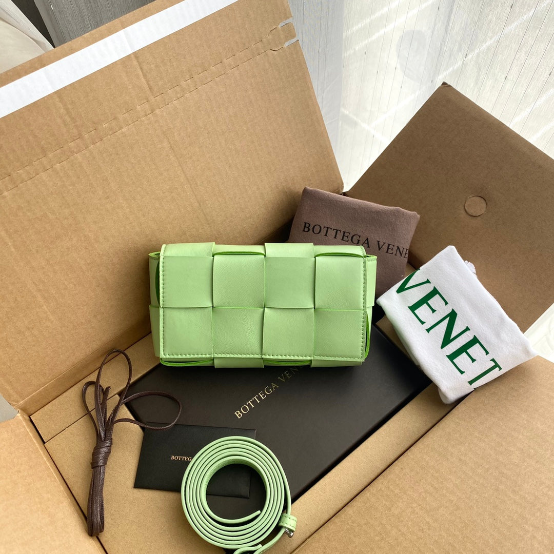 GLAMI Belt Cassette Banana Green, For Women, WomenÃƒÂ¢Ã¢â€šÂ¬Ã¢â€žÂ¢s Bags 6.9in/17.5cm