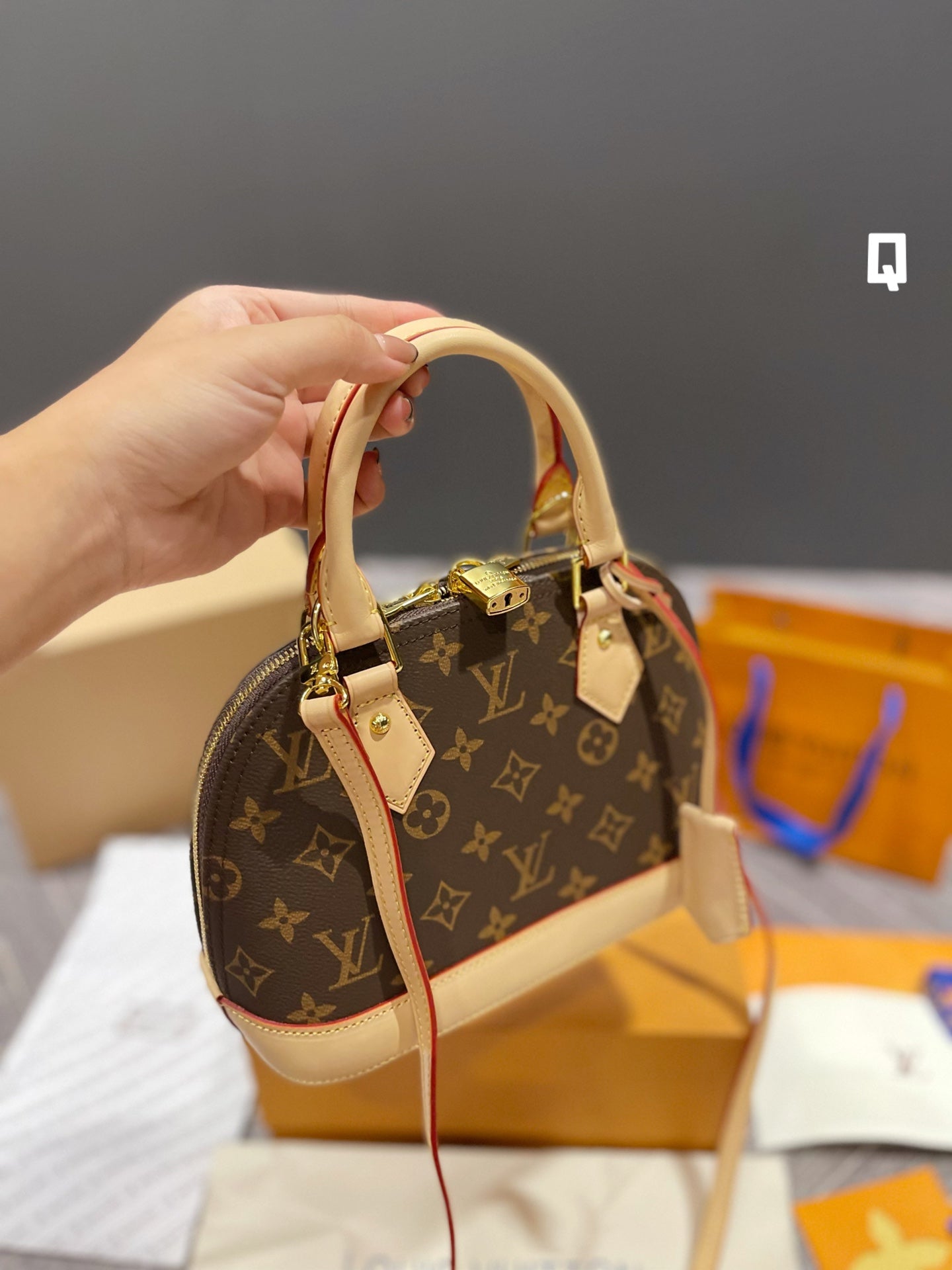 EN - New Lux Bags LUV 564