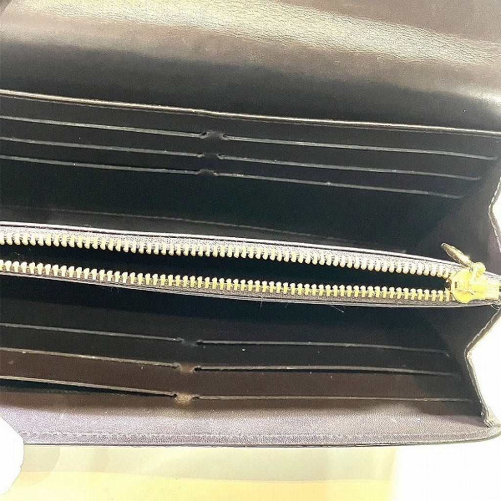 Louis Vuitton  Patent Leather Wallet  ()