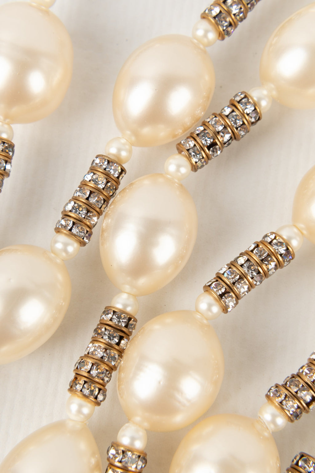 Collier de perles nacrÃƒÆ’Ã‚Â©es Chanel 1990s