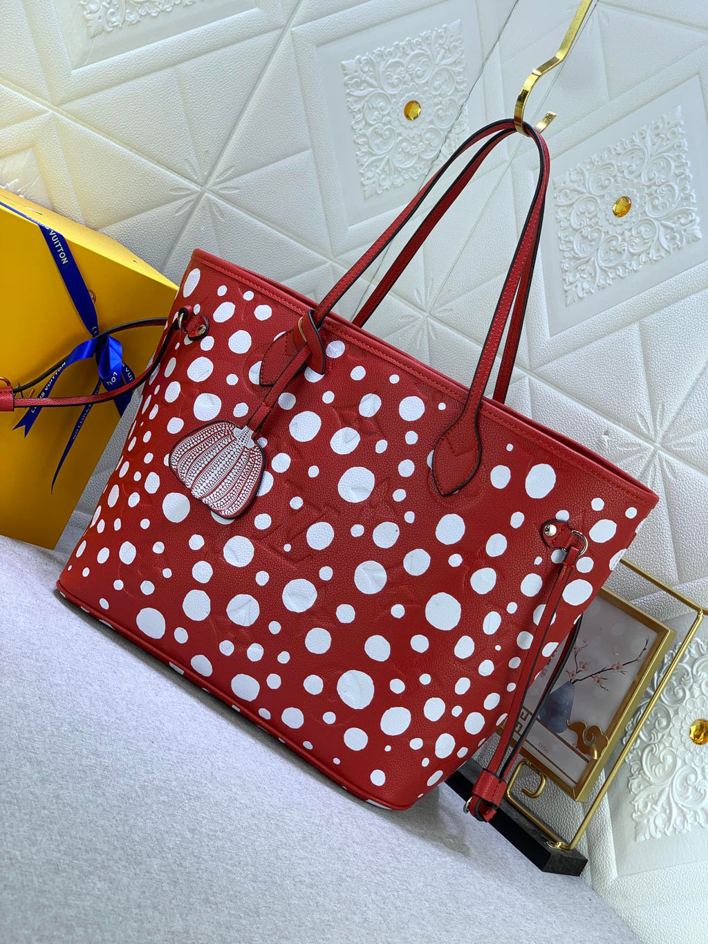 EN - New Bag LUV 652