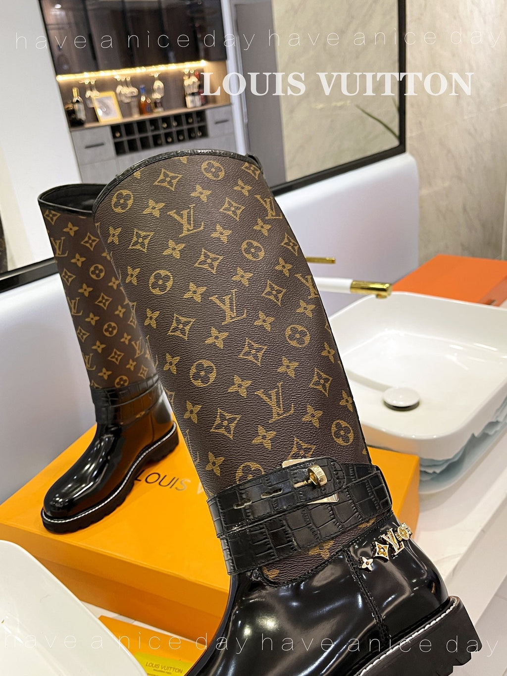 Premium  LUV BOOTS 029