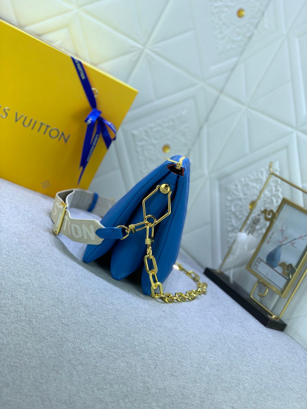 EN - Luxury Bags LUV 878