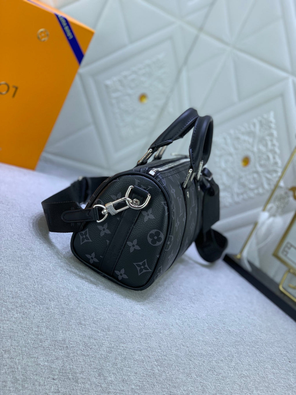 EN - Luxury Bags LUV 795