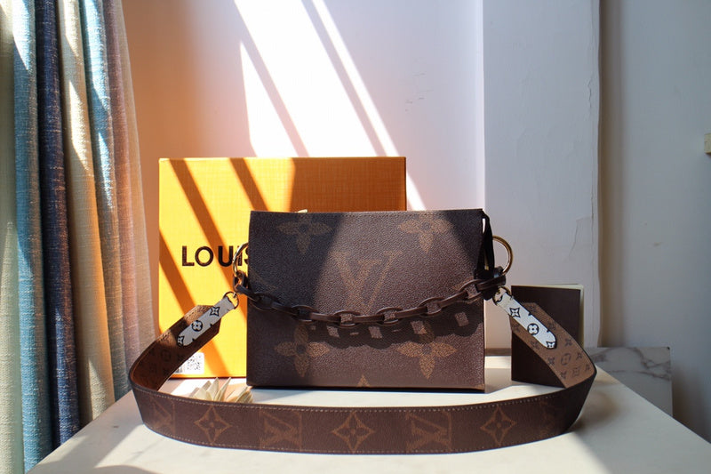 LOV2 Bags - Fashion Bags  2662