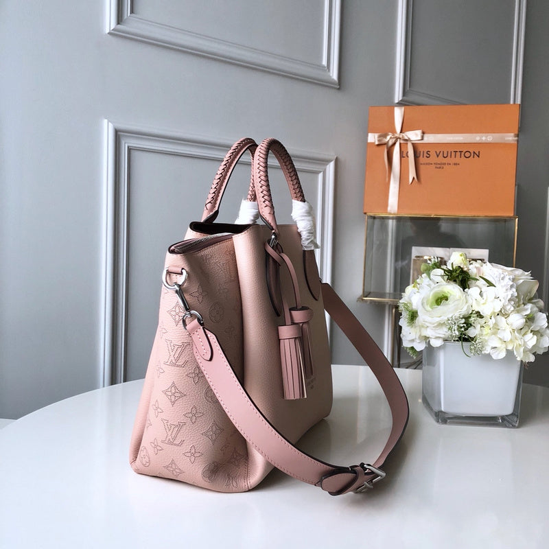 LOV2 Bags - Luxurious Bags  2611