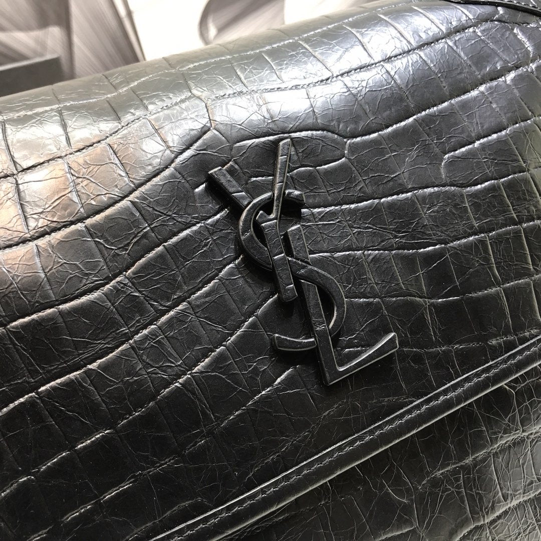 GLAMI Niki MeGLAMIum Chain BagIn-Embossed Black For Women 11in/28cm YSL 6331501K00U1000