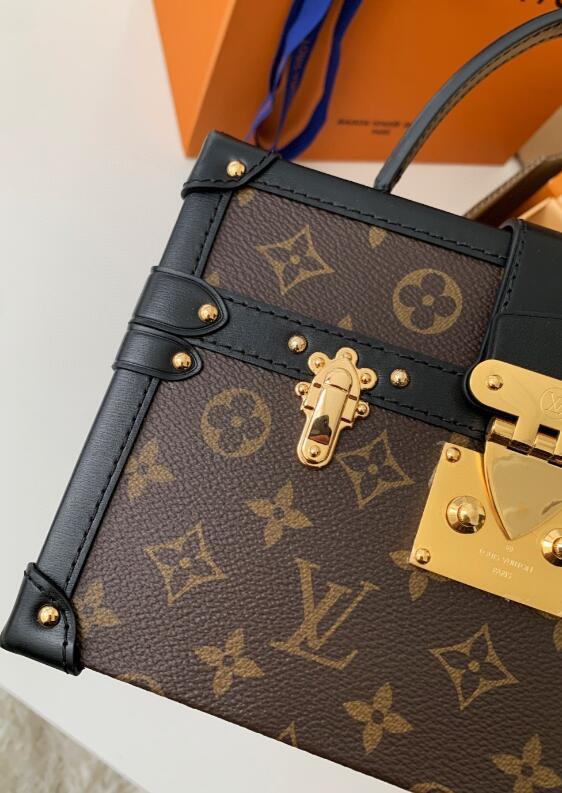 SAMC - LOV Bags - 1381