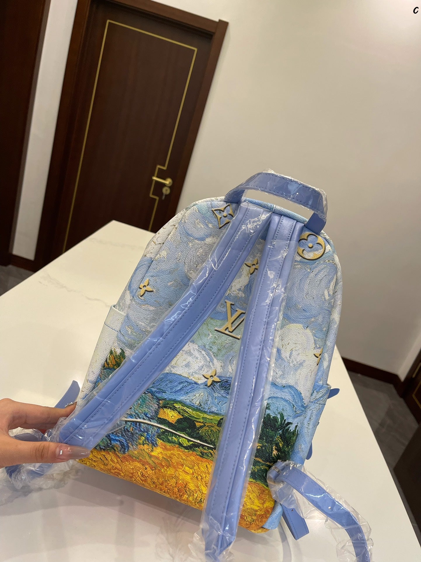 EN - Luxury Bags LUV 826