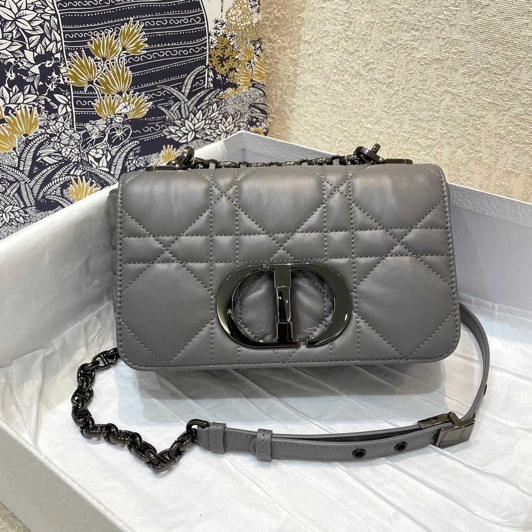 GLAMI Mini Caro Bag Gray Padded Macrocannage, Gray, For Women WomenÃ¢â‚¬â„¢s Handbags, Crossbody Bags, 20cm CD
