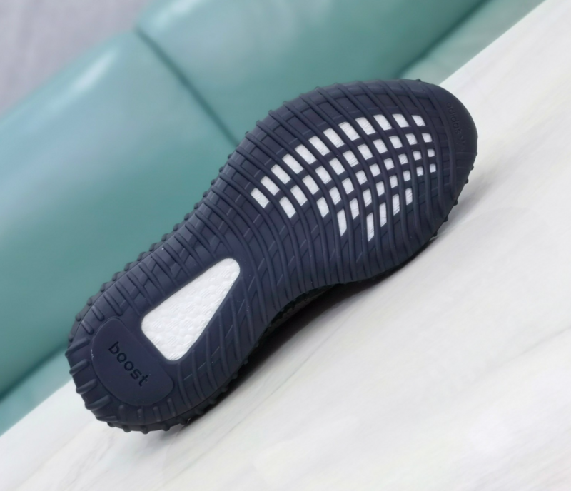 SAMC - YZO Sneakers - 044