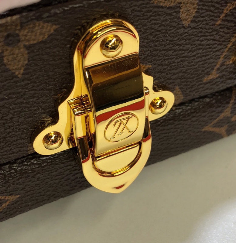 LOV2 Bags - Luxurious Bags  1689