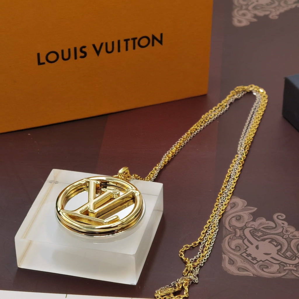 EN - Lux Necklace LUV030