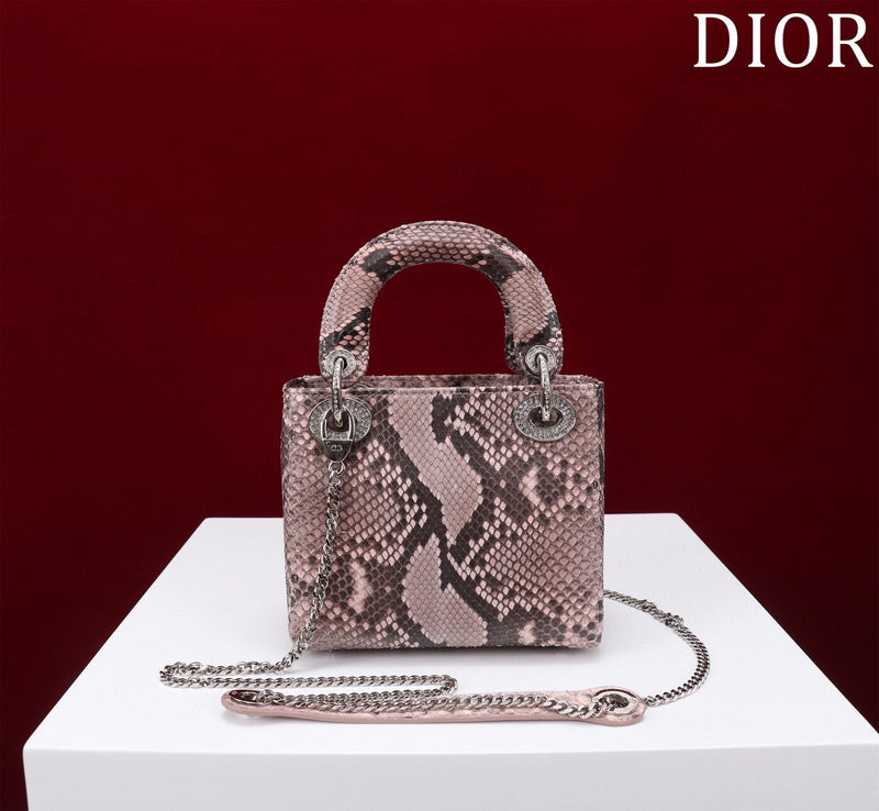 ELE - Dir Bags - 138