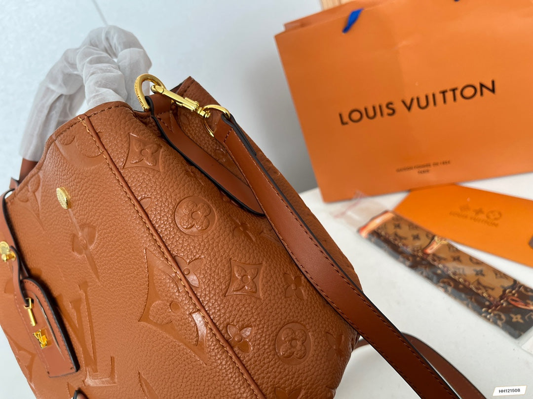 EN - New Lux Bags LUV 527