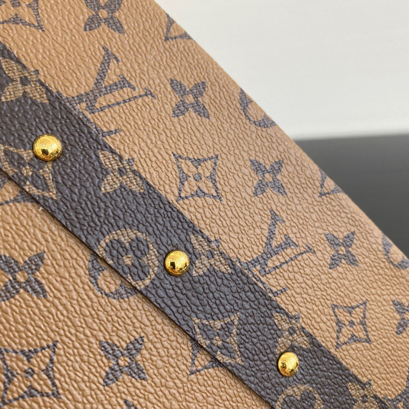 LOV2 Bags - Luxurious Bags  1937