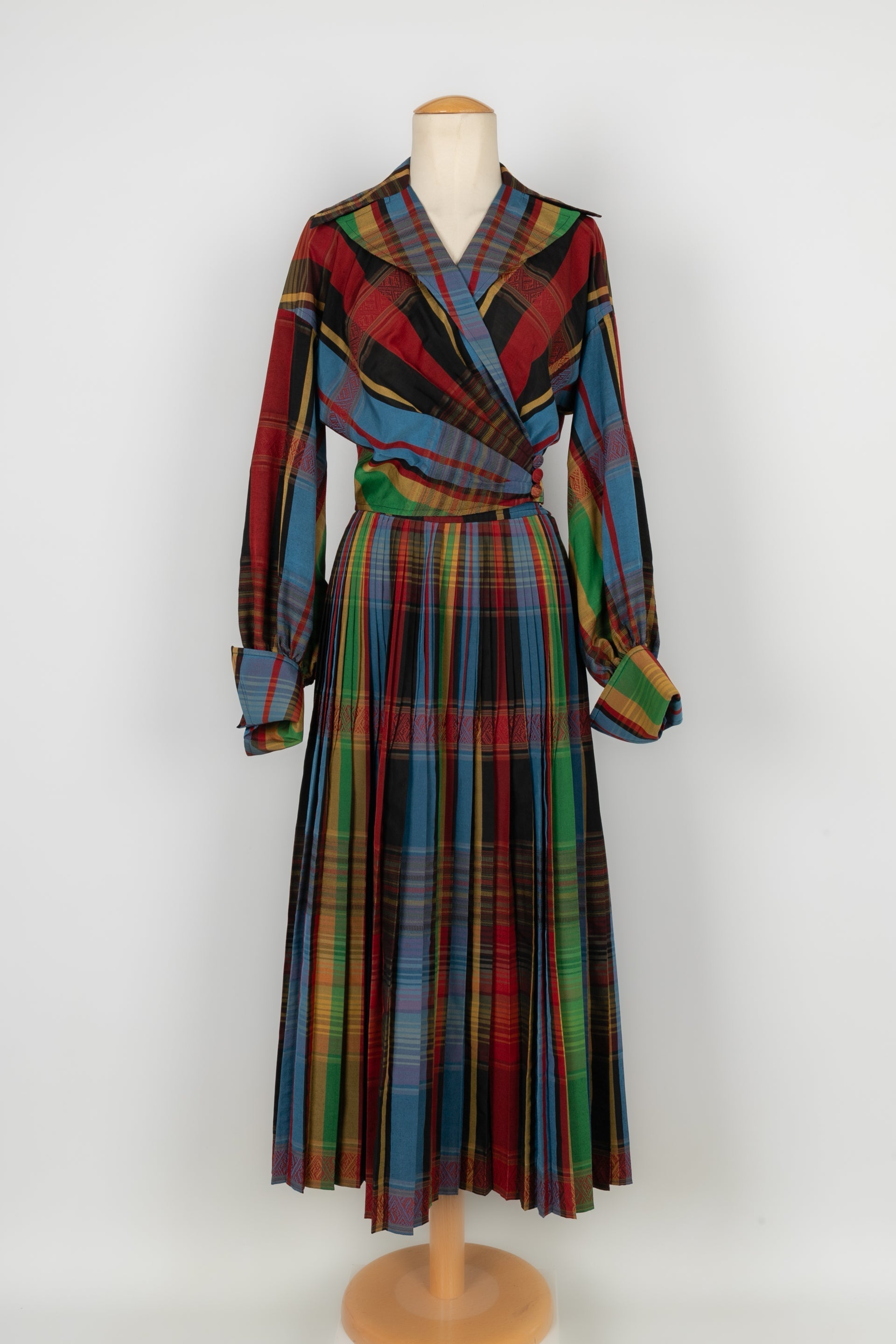 Ensemble Christian Lacroix