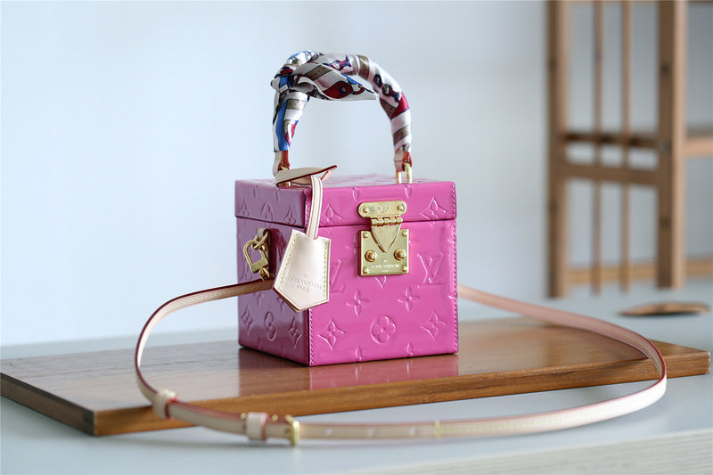 Glami Fashion Lu-Vi bags - 9400