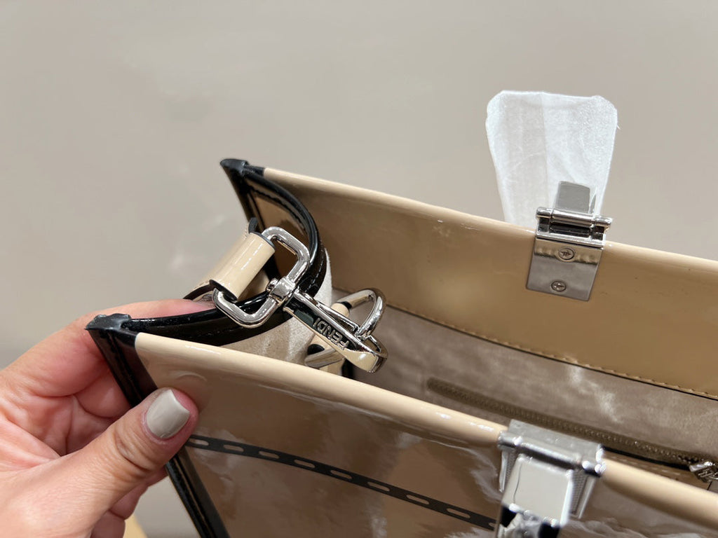 EN - Luxury Bags FEI 283