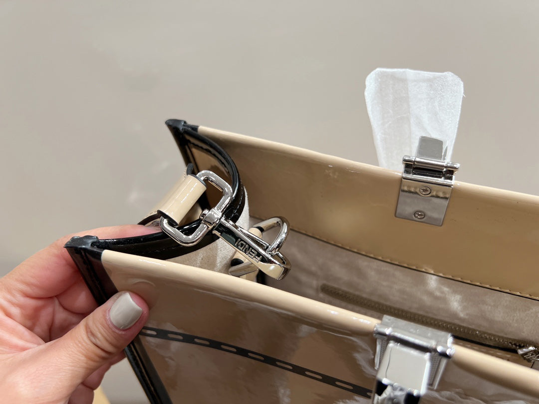EN - Luxury Bags FEI 283