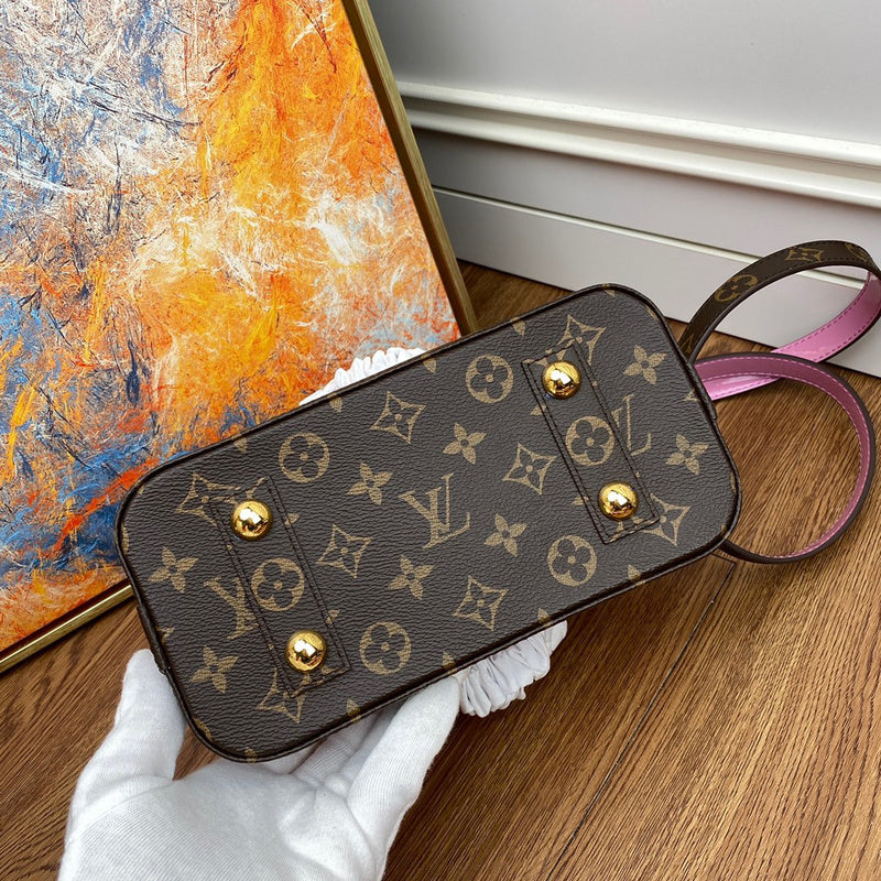 LOV2 Bags - Luxurious Bags  1700