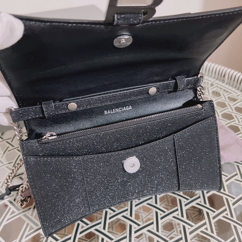 Satchel Bags - Mix2 Items - 555