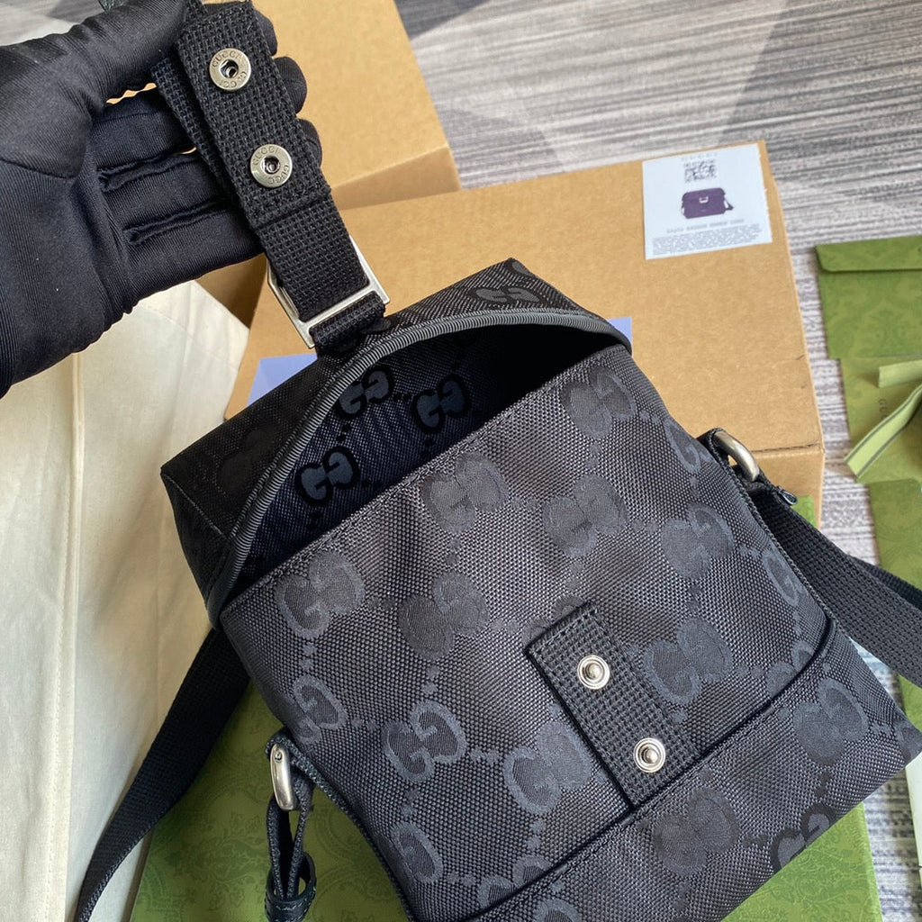 Glami Off The Grid Messenger Bag Black Glami ECONYLÃ‚Â® For MenÃ‚Â  7.3in/18.5cm Glami 643858 H9HKN