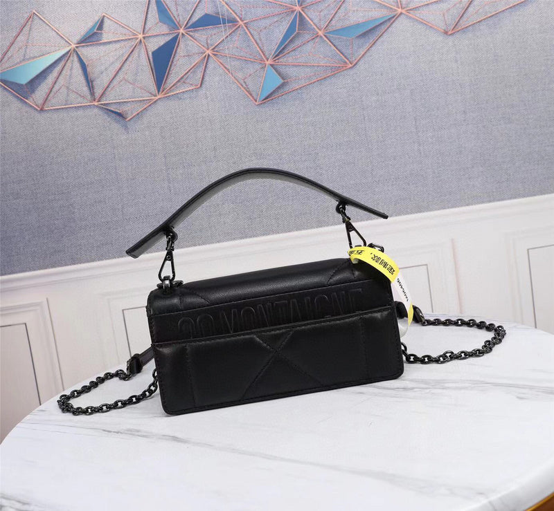 ELE - Dir Bags - 1823