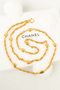 Collier / sautoir en mÃƒÆ’Ã‚Â©tal dorÃƒÆ’Ã‚Â© Chanel