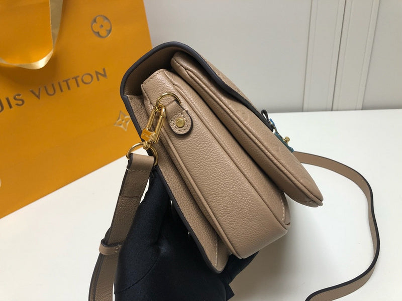 LOV2 Bags - Luxurious Bags  2073