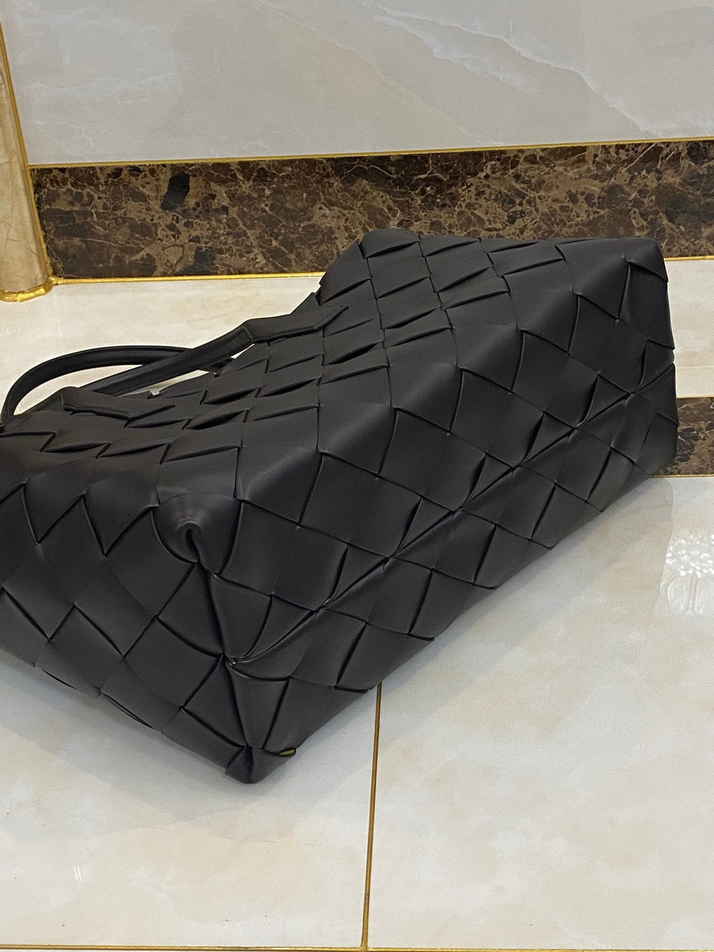 GLAMI MeGLAMIum Intrecciato Tote Bag Black, For Women, Bags 17.3in/44cm 630817VMAY32544