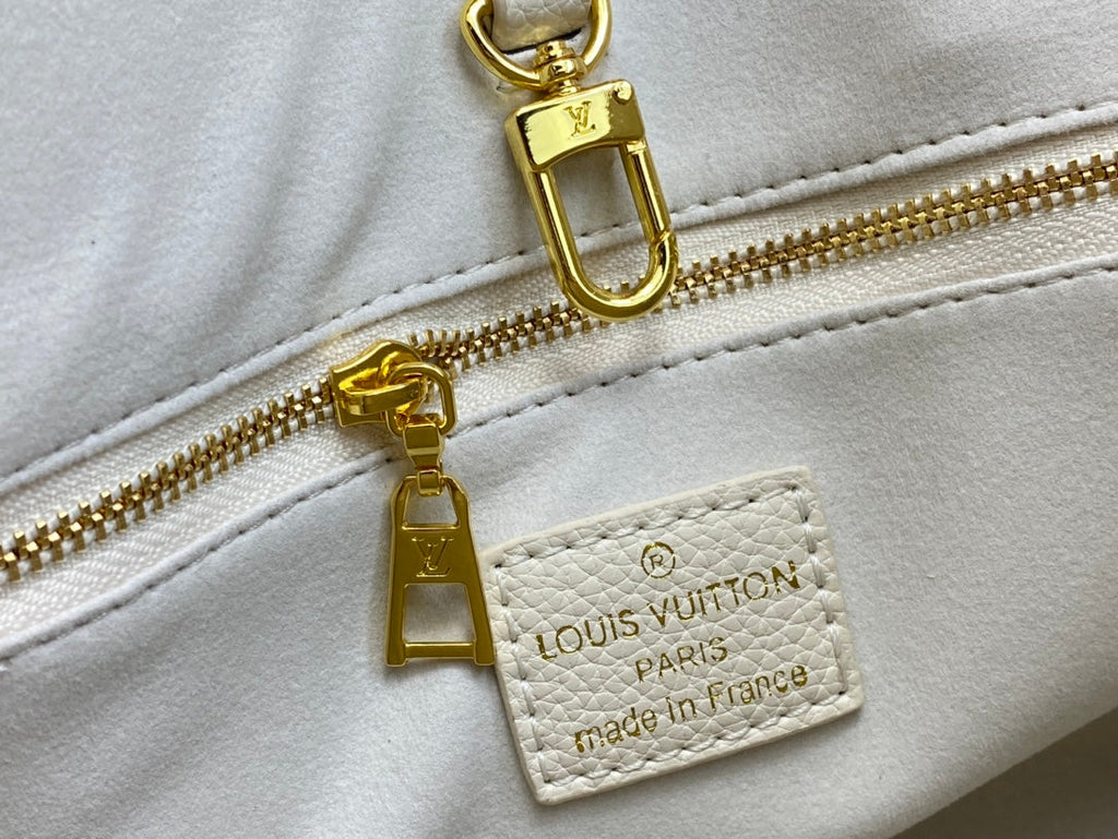 EN - Luxury Bags LUV 798