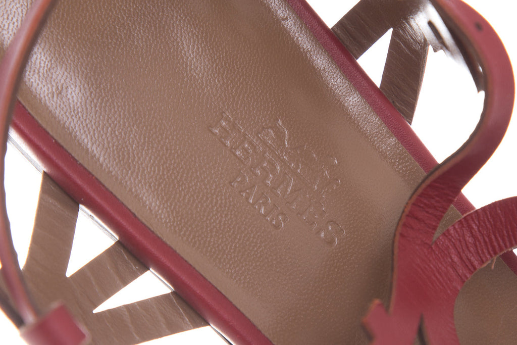 HermÃƒÆ’Ã‚Â¨s Red Karlotta Sandals SZ 37.5