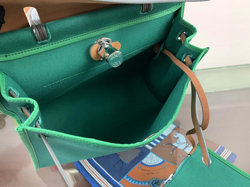 Glamy - HMS Bags - 1958