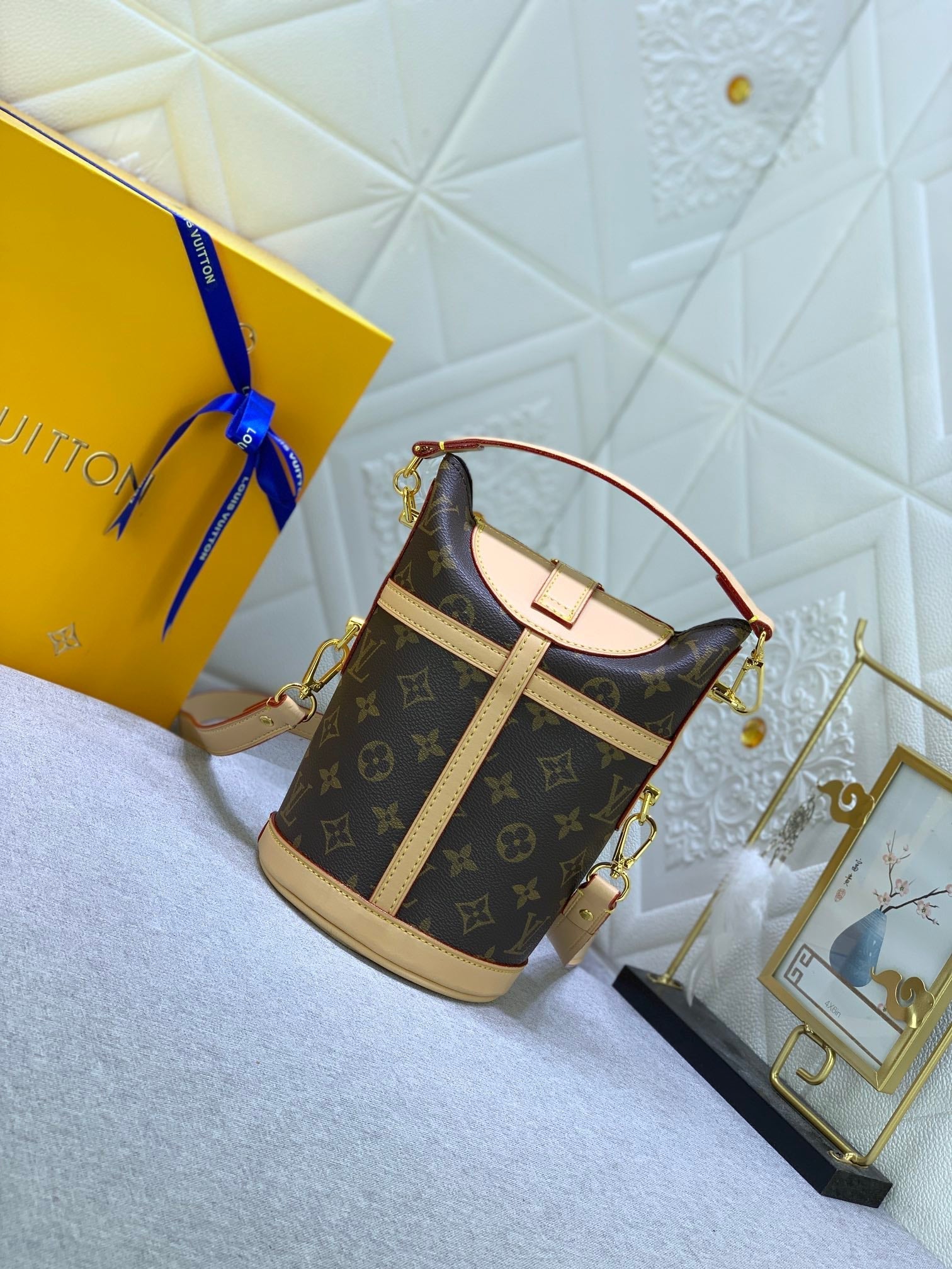 EN - New Bag LUV 647