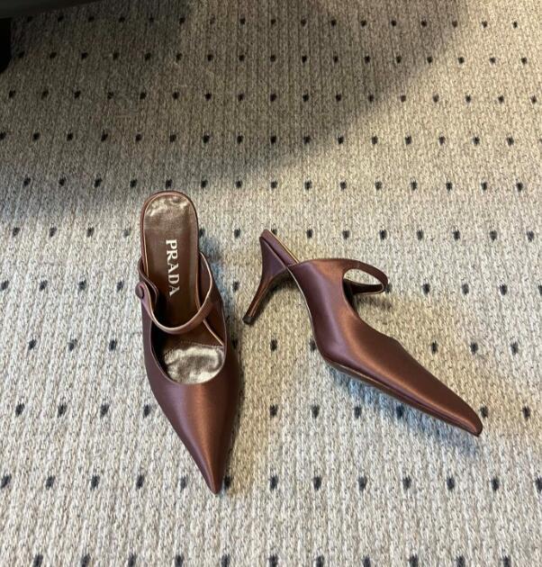 GlamyWomen Shoes - 111