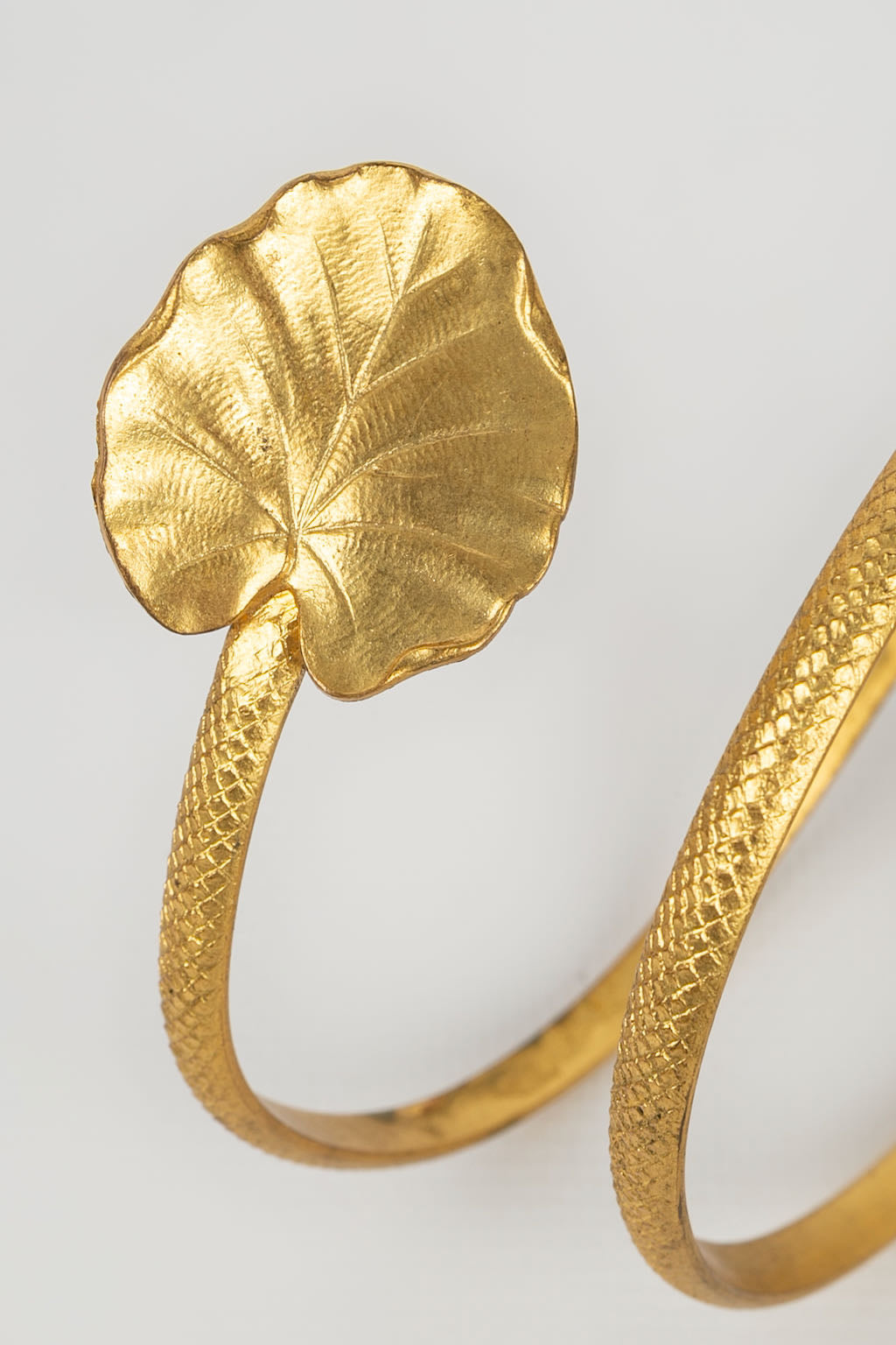 Bracelet de thÃƒÆ’Ã‚Â©ÃƒÆ’Ã‚Â¢tre en mÃƒÆ’Ã‚Â©tal dorÃƒÆ’Ã‚Â©