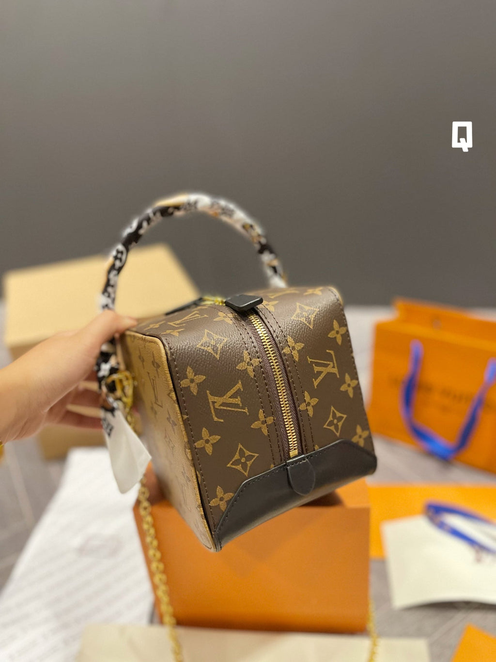 EN - New Lux Bags LUV 563