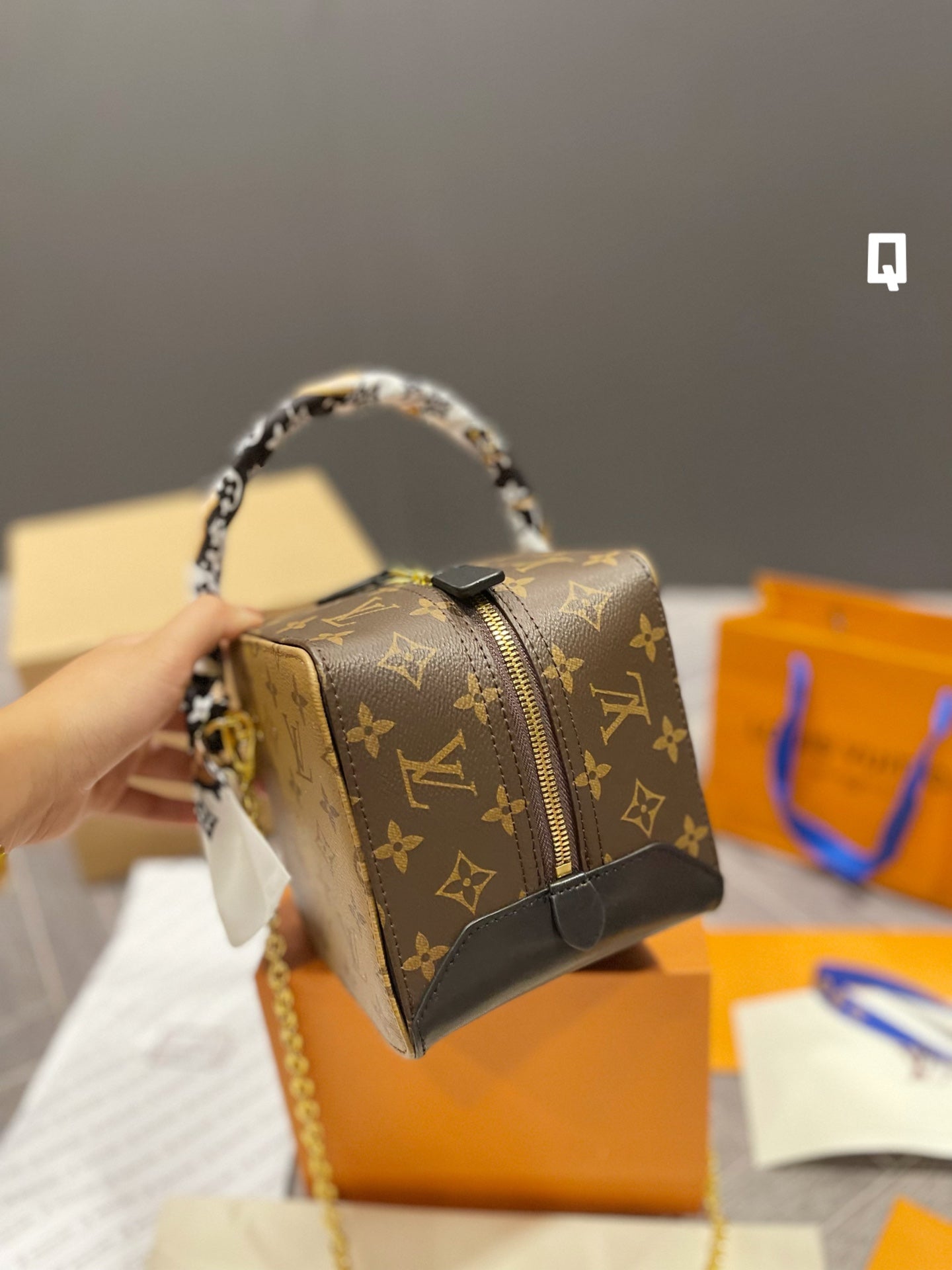 EN - New Lux Bags LUV 563