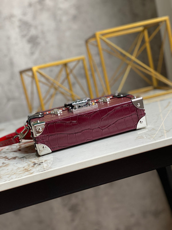 LOV2 Bags - Luxurious Bags  1795