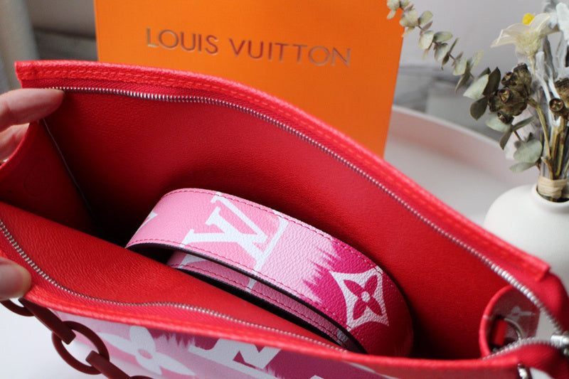 LOV2 Bags - Luxurious Bags  1603