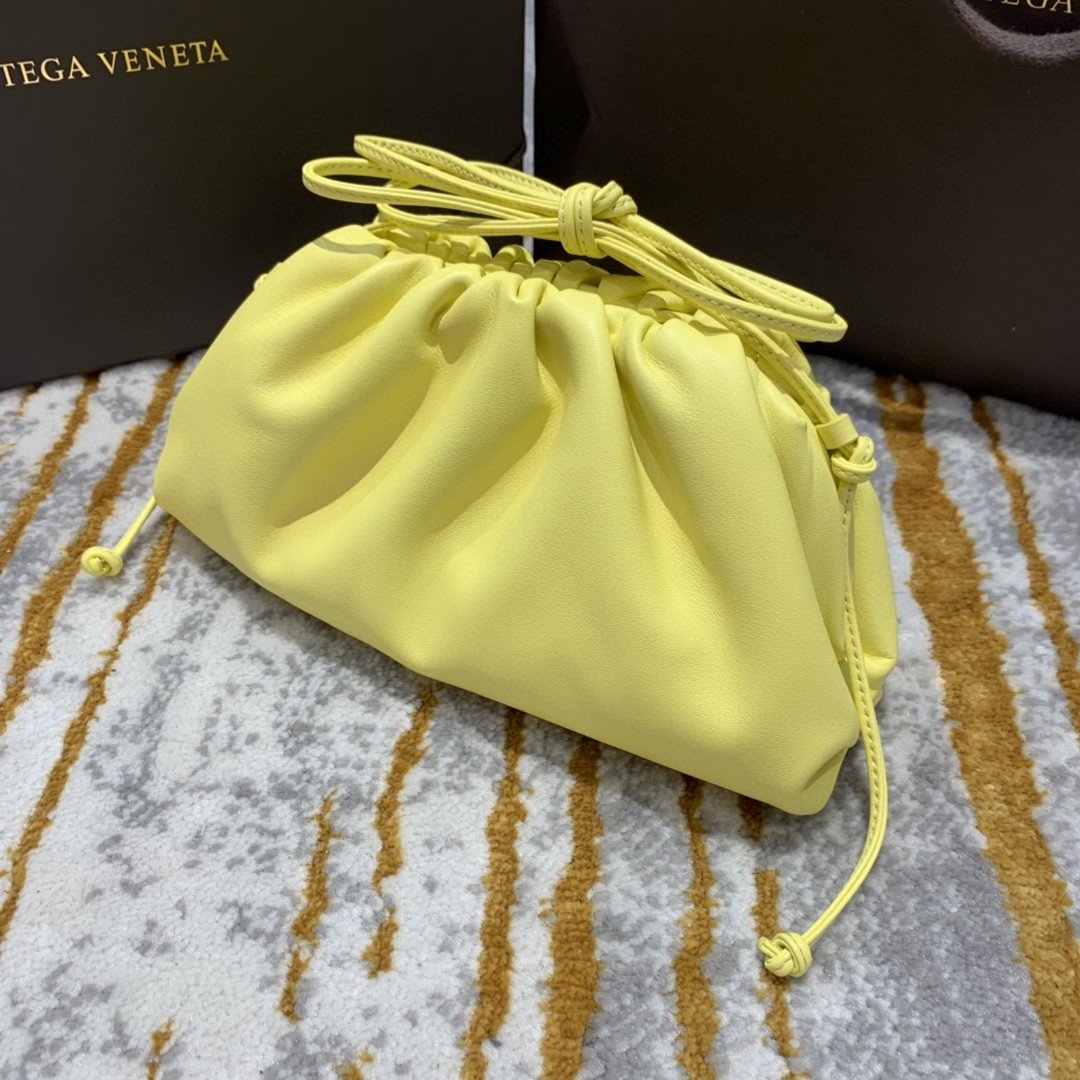 GLAMI Mini Pouch For Women 8.6in/22cm In Light Yellow