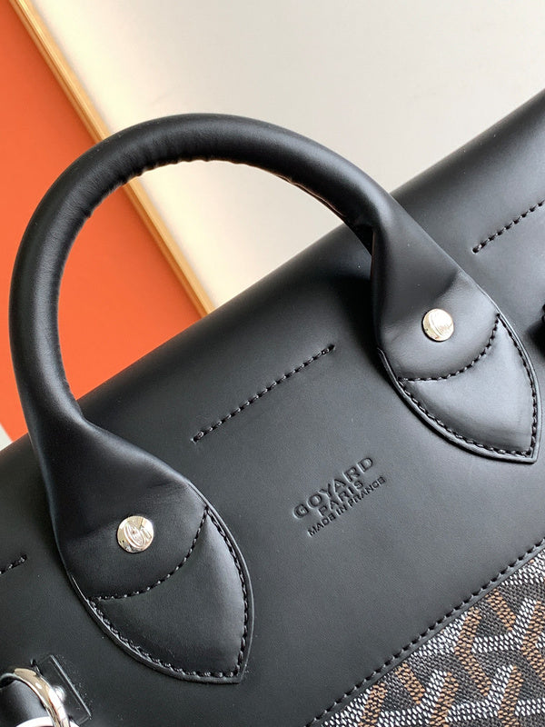 ELE - GOD Bags - 004