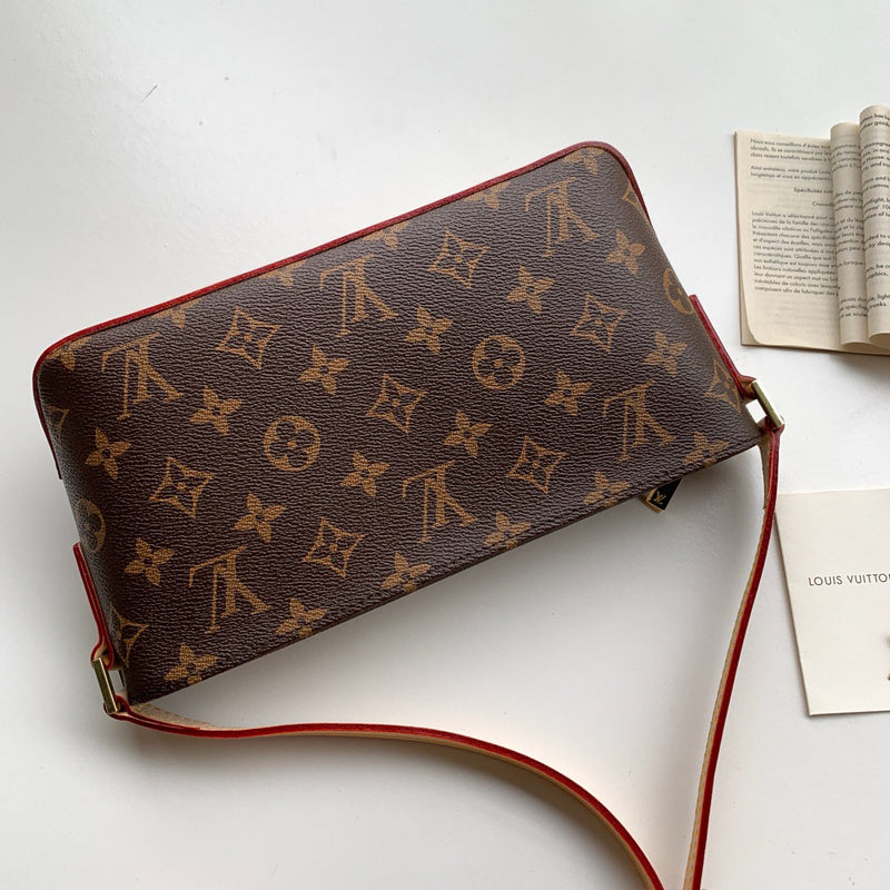 LOV2 Bags - Luxurious Bags  1913