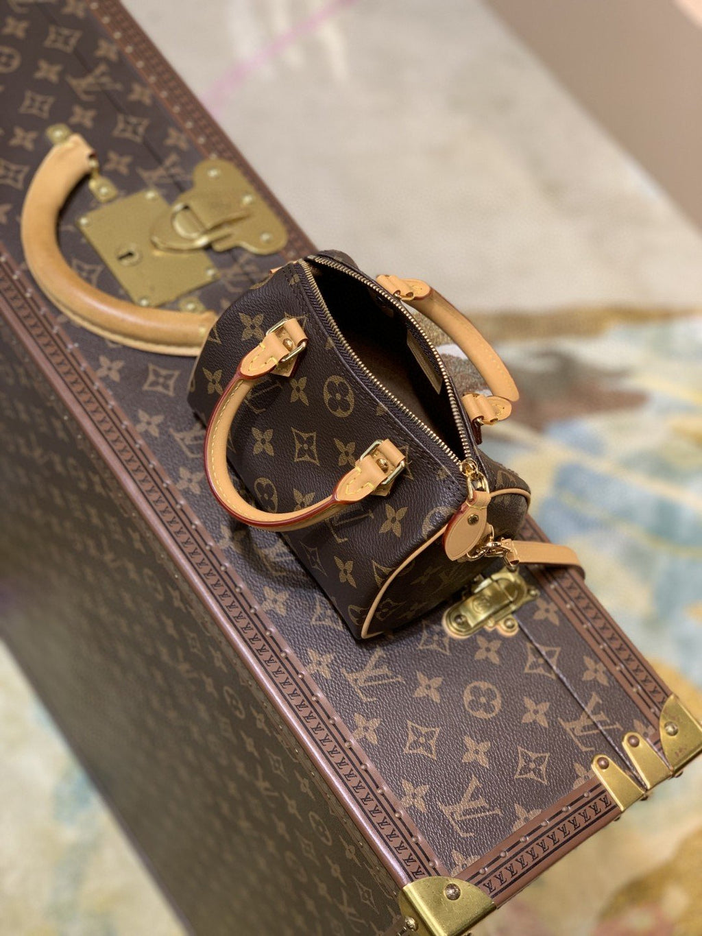 Louis Vuitton Nano Speedy Monogram Canvas For Women, WomenÃ¢â‚¬â„¢s Handbags, Shoulder Bags 6.3in/16cm LV M81085