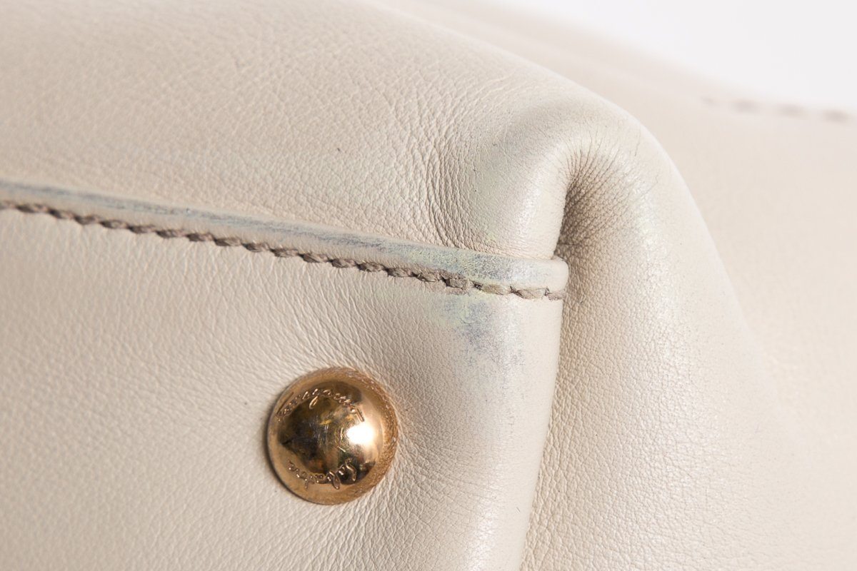 Salvatore Ferragamo Cream Giancini Closure Leather Tote